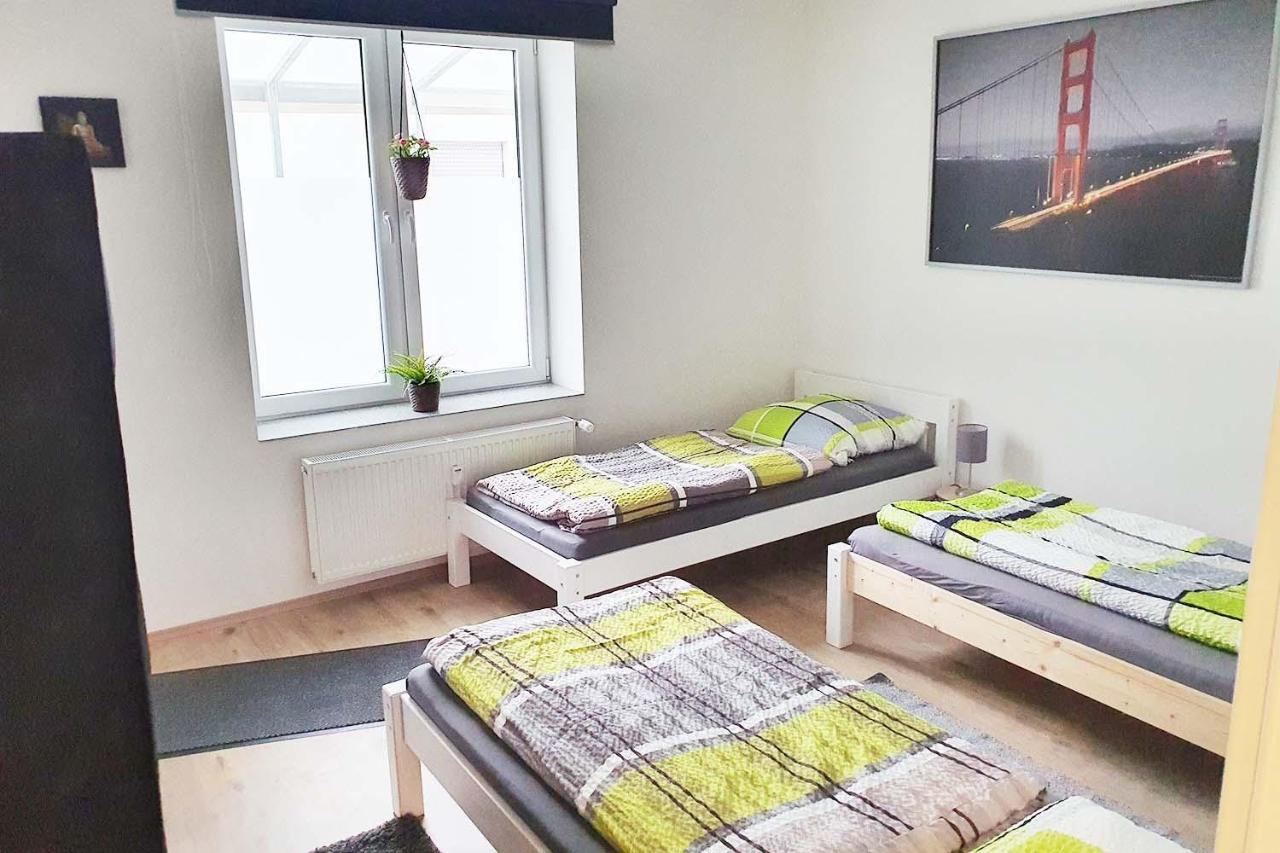 Work & In Kleve Iiii Apartment *