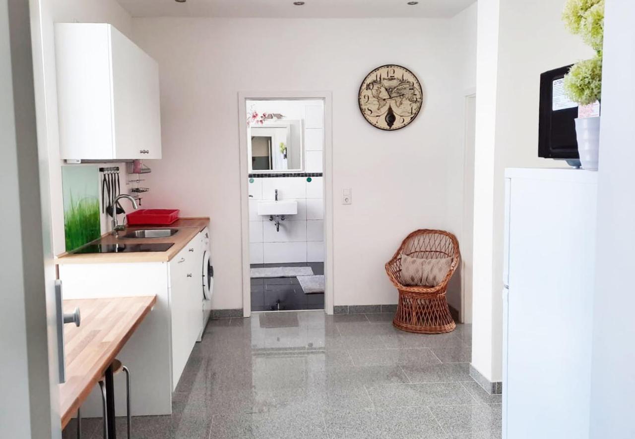 Apartment Work & In Kleve Iiii